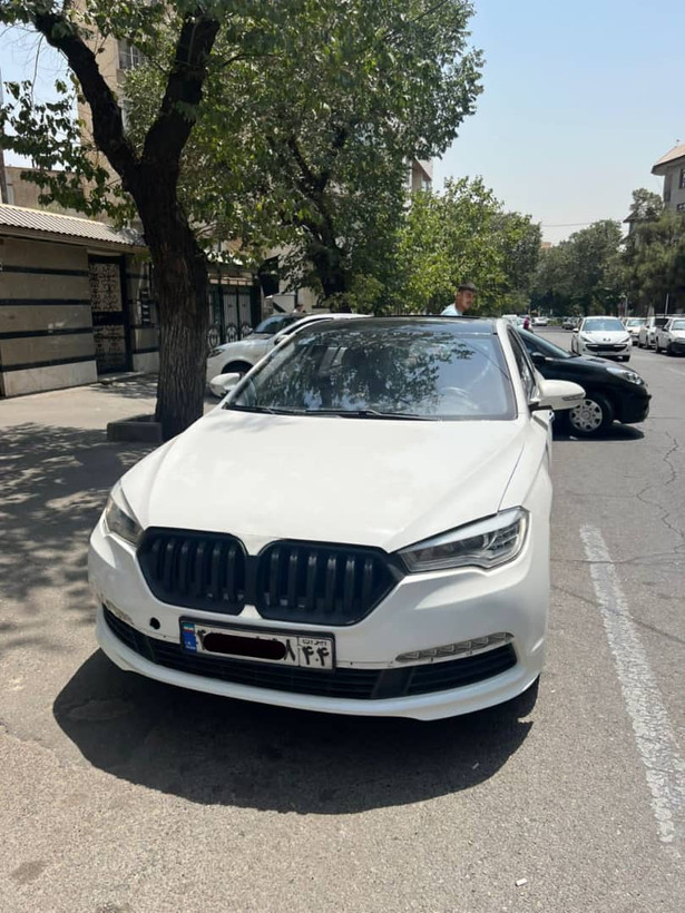 جلو پنجره لیفان ۸۲۰ طرح بی ام وBMW